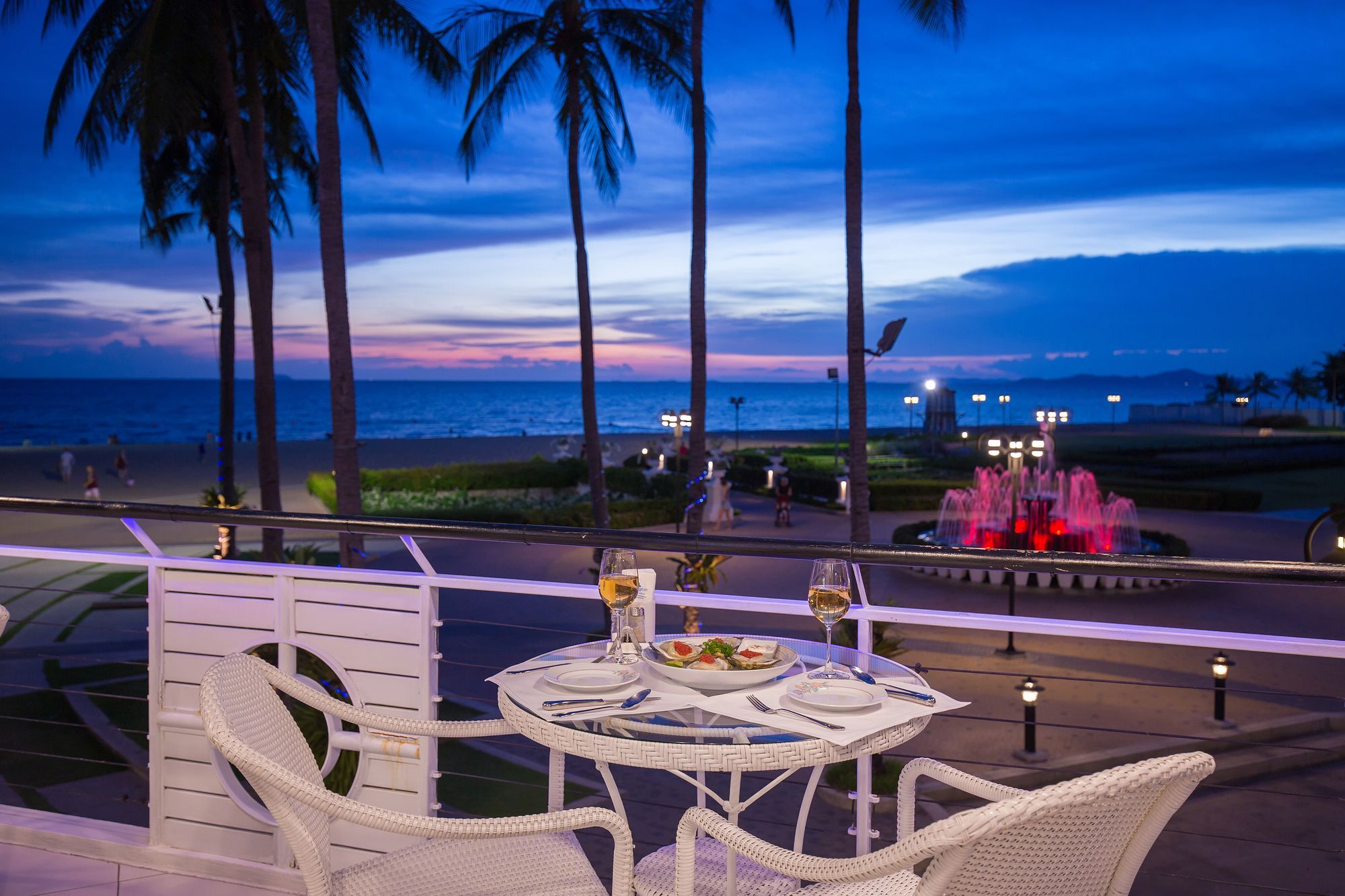 Ambassador City Jomtien Garden Wing Саттахіп Екстер'єр фото